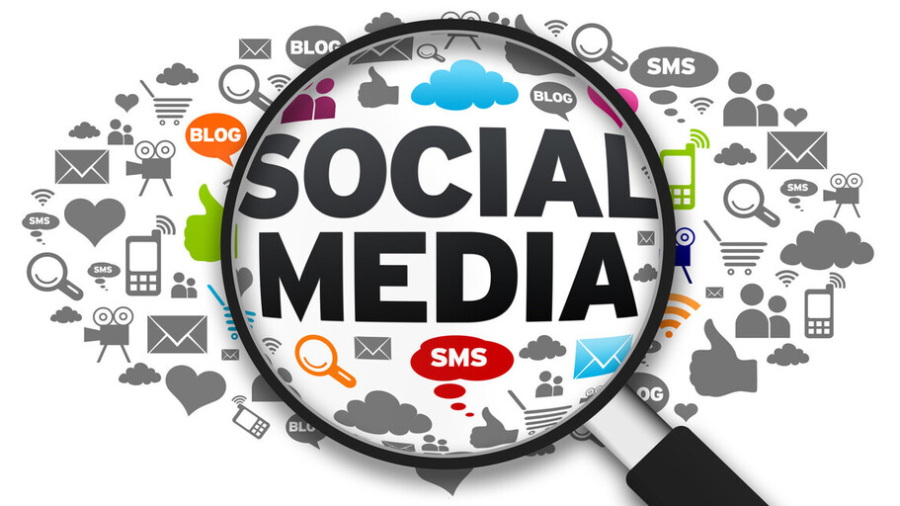 social-media-marketing-e14304079 (1)